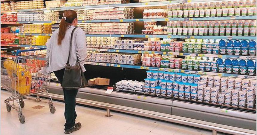 Ventas en supermercados crecieron en julio 53-en-porciento- y en autoservicios maacutes de 7-en-porciento-