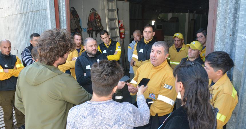 Trabajadores denuncian estado de precariedad en Defensa Civil