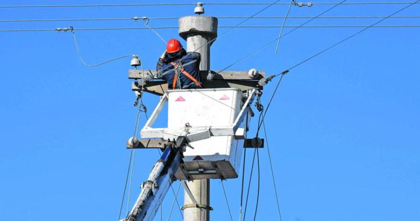 Tarifas- confirmaron que los aumentos de luz se aplicaraacuten desde octubre