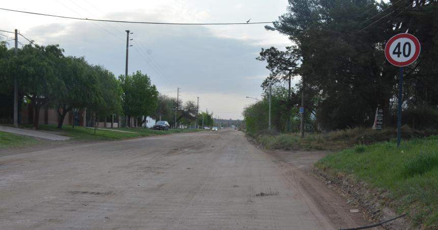 Santa Rosa- el Gobierno provincial pavimentaraacute la calle Felice