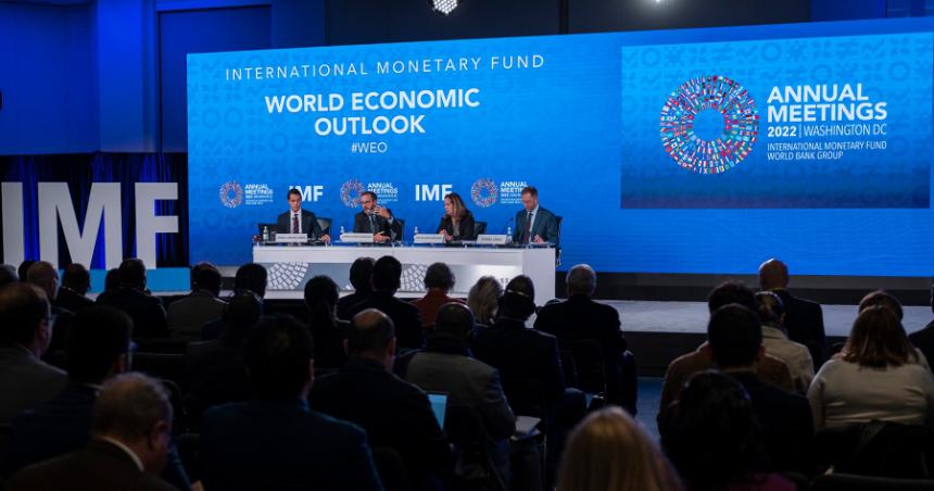 El FMI dice que la economiacutea argentina seraacute una de las de mayor crecimiento