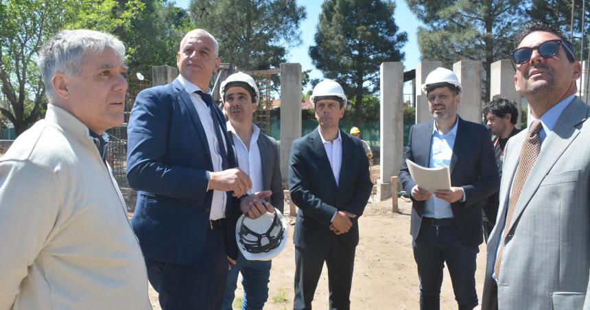 Represioacuten en Villa Mascardi- El Ejecutivo cumplioacute oacuterdenes de la justicia dijo Pietragalla