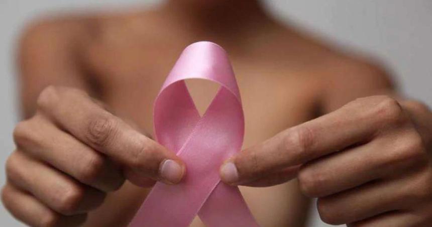 La celebracioacuten del Diacutea Internacional de lucha contra el caacutencer de mama seraacute el jueves
