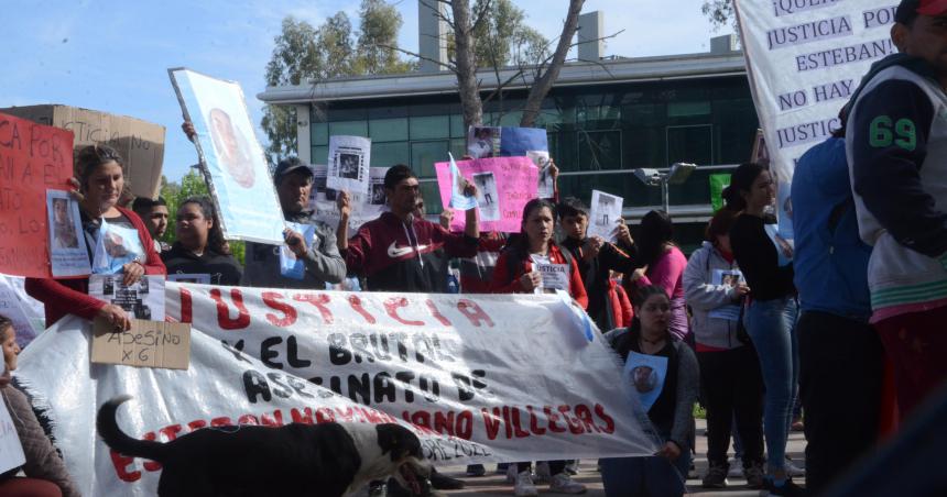 Reclamaron justicia por el crimen del adolescente del Ara San Juan