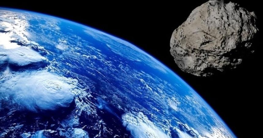 Un gran asteroide potencialmente peligroso pasaraacute cerca de la Tierra este martes