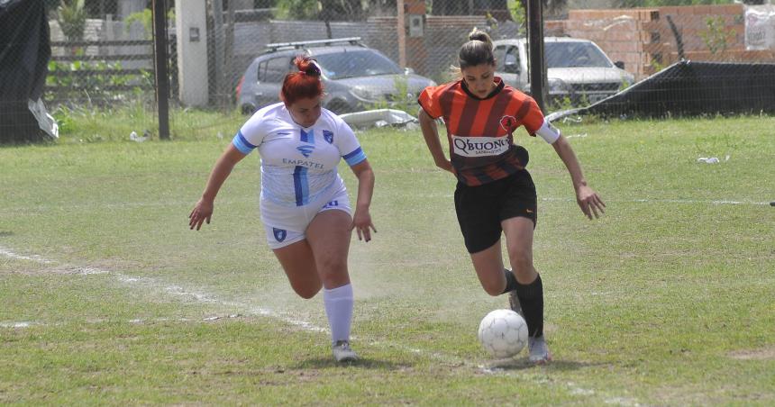 Carro Quemado Mac Allister y Centro Oeste a semis