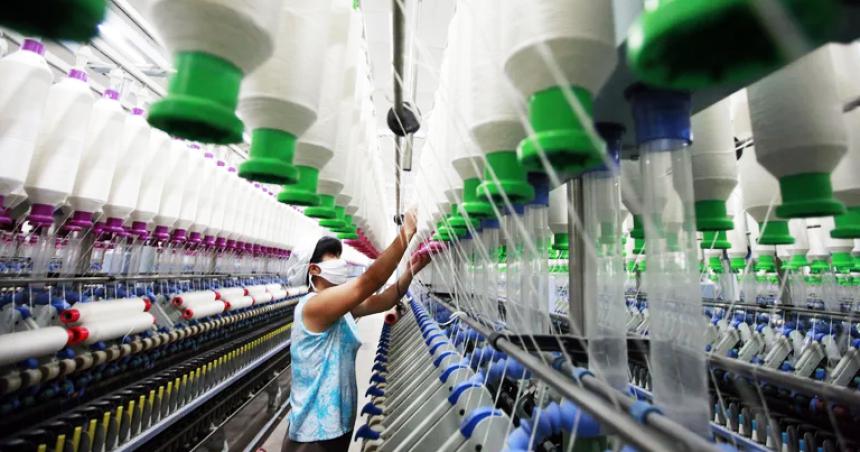 Se cerroacute el acuerdo entre los textiles y el Gobierno luego de una dura negociacioacuten