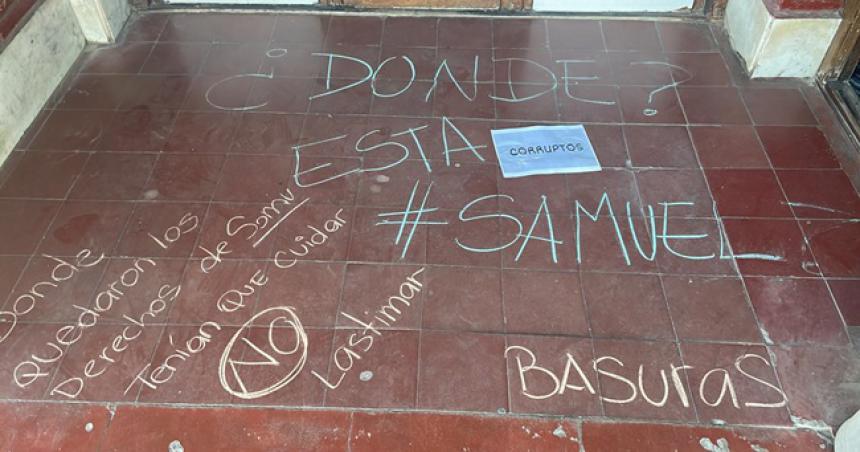 Caso S- escrache en la Delegacioacuten de Nintildeez en General Pico 