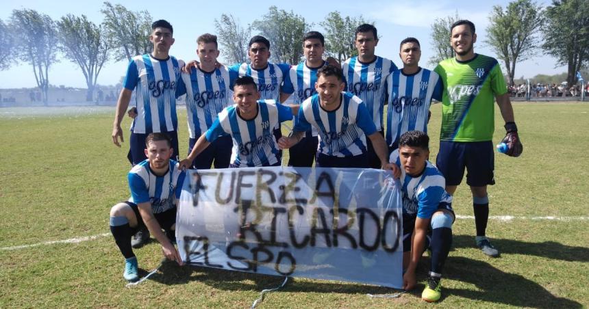 Luan Toro con una miacutenima ventaja