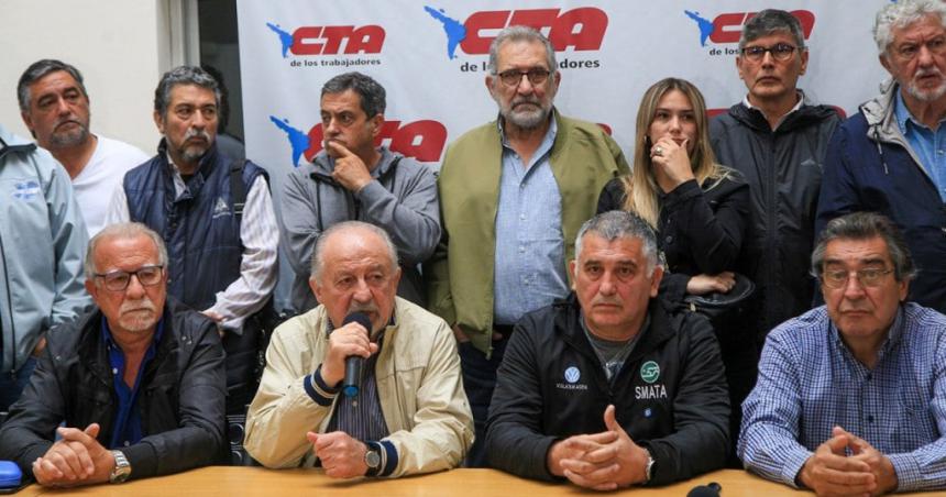 La CGT y las CTA confirmaron su participacioacuten en el acto por el Diacutea de la Militancia