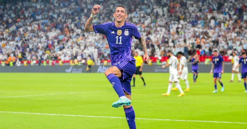 Argentina goleoacute 5-0  a Emiratos Aacuterabes y ya piensa en el debut