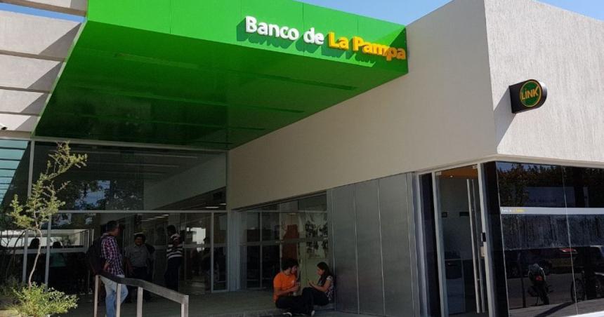 El Banco de La Pampa cambia el horario de atencioacuten del martes proacuteximo- de 10 a 15