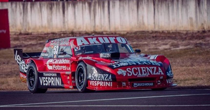 Catalaacuten y Ebarliacuten en la primera fila
