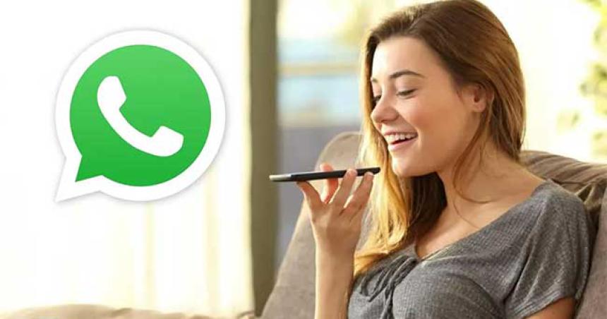 Coacutemo escuchar un audio de WhatsApp antes de enviarlo