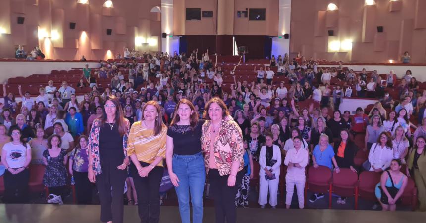 La Pampa cuenta su experiencia en el congreso contra la violencia de geacutenero