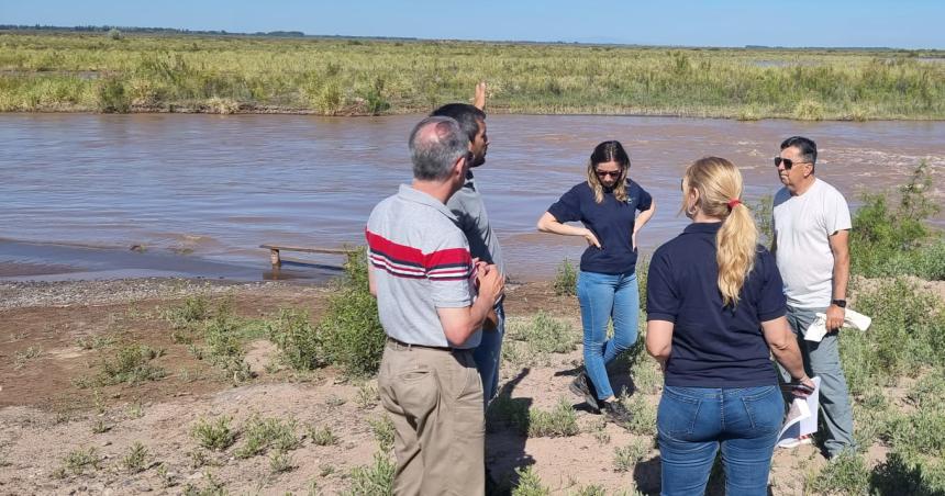 Realizan un estudio sobre el riego en 25 de Mayo y Casa de Piedra