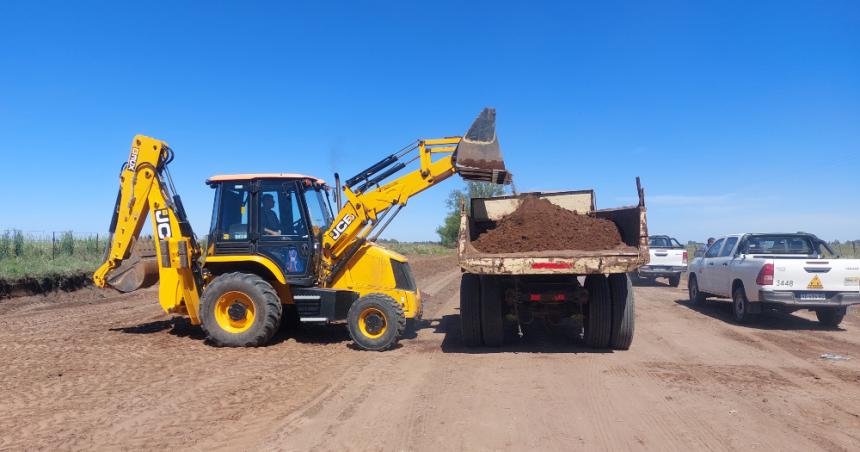 Mejoran caminos en el norte para que salga la produccioacuten