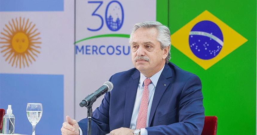 Alberto Fernaacutendez asume la presidencia del Mercosur y busca reimpulsarlo