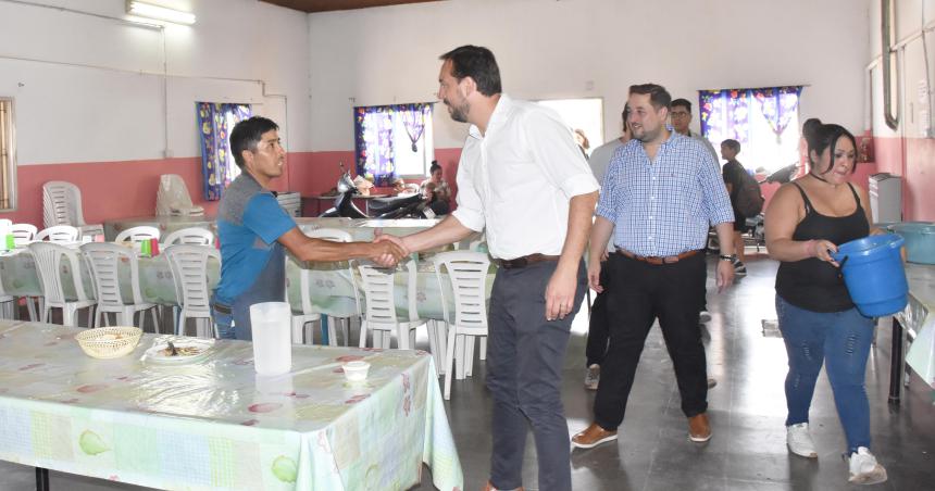 Quejas por la atencioacuten y los alimentos del comedor de Villa Germinal