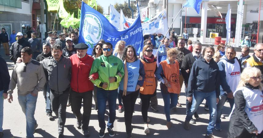 La CGT repudioacute la condena