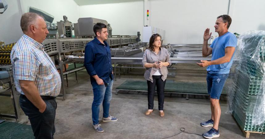 Funcionarios de Produccioacuten visitaron tres empresas radicadas en Roloacuten