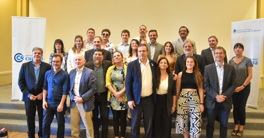Bancan la continuidad de poliacuteticas puacuteblicas para sostener la Cultura