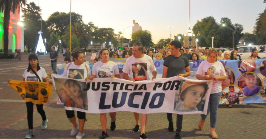 Uacuteltima marcha por Lucio- es hora de dejarlo descansar en paz dijo el papaacute