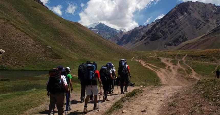 Escalar el Aconcagua- maacutes de 1800 andinistas ya reservaron lugar