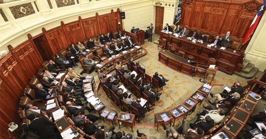 Chile abre un nuevo intento de reforma constitucional 