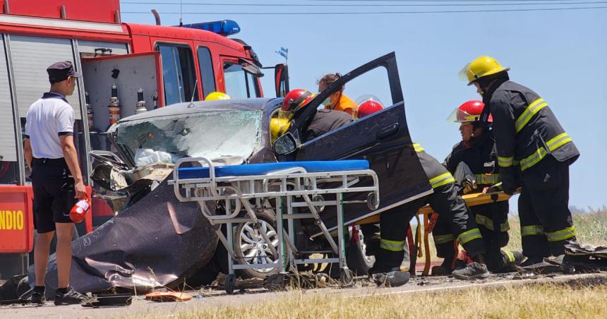 Choque frontal en Ruta Provincial 4- los dos conductores estaacuten en terapia intensiva