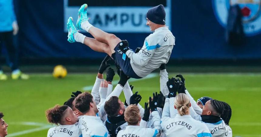 Volvieron con la copa a Inglaterra