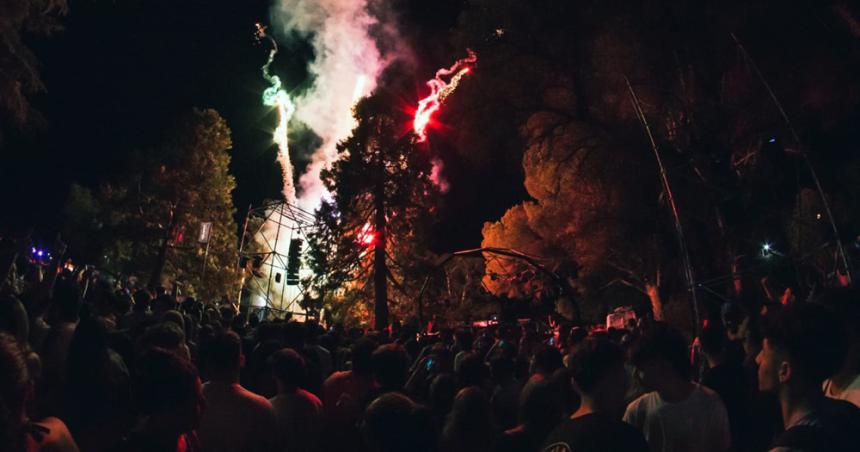 El Parador y Faacutebula las atracciones del fin de semana en General Pico