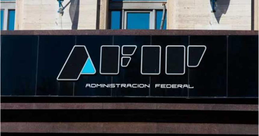 Jubilados y titulares de AUH- AFIP extiende 6 meses el reintegro del 15-en-porciento- de compras