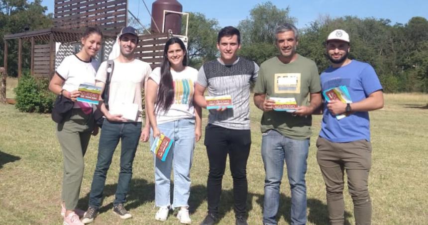 Iniciaron una campantildea por los riesgos del uso del agua en el Lowo Che