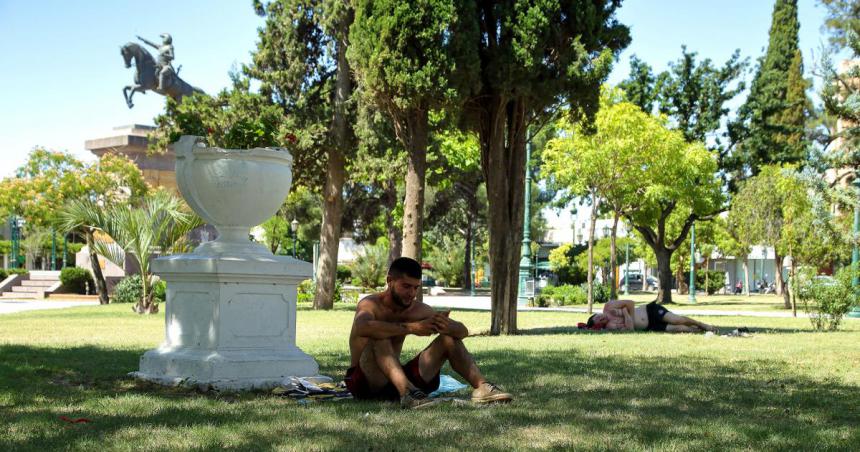 Domingo de calor con alerta roja en La Pampa