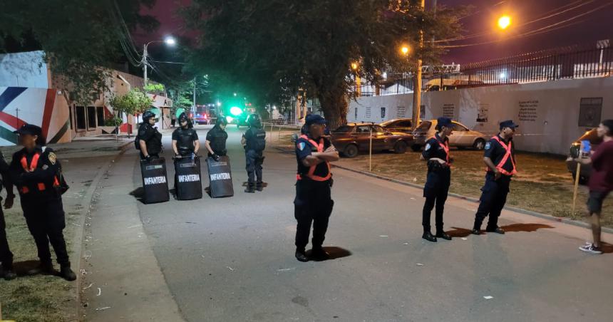 Un adolescente de 16 antildeos fue detenido por la muerte de otro chico en Jesuacutes Mariacutea