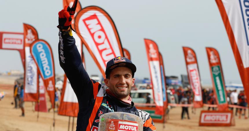 El argentino Benavides ganoacute por segunda vez el Dakar en motos