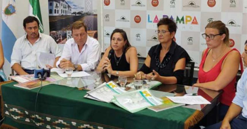 Nueva edicioacuten del Festival Nacional de Doma y Folklore en Intendente Alvear