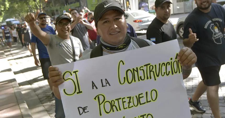 Por ahora Mendoza no podraacute usar los fondos de Portezuelo