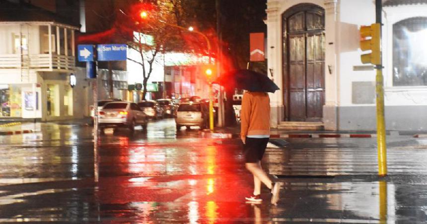 La lluvia de madrugada dejoacute 109 miliacutemetros en Santa Rosa