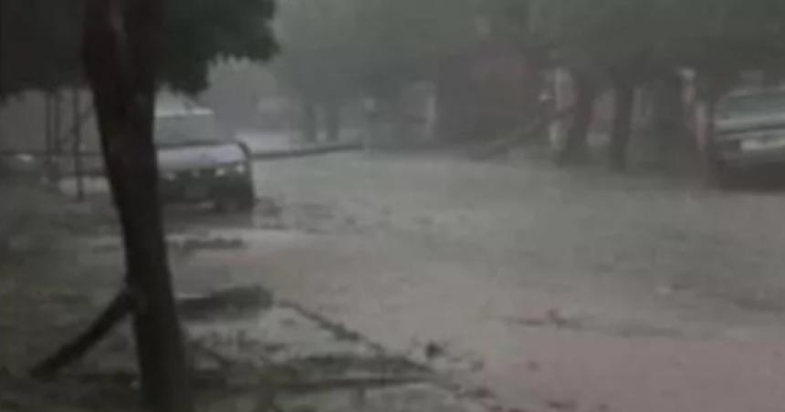 Fuerte tormenta azotoacute Santa Isabel