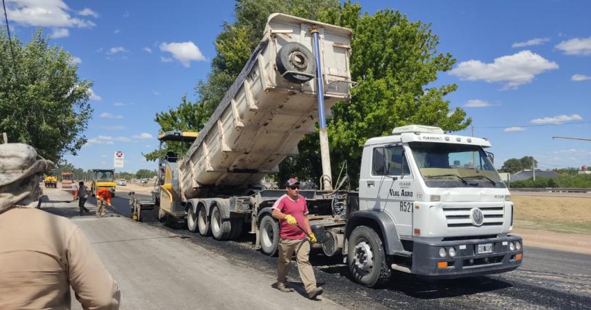 Avanza la obra de la travesiacutea urbana en General Acha