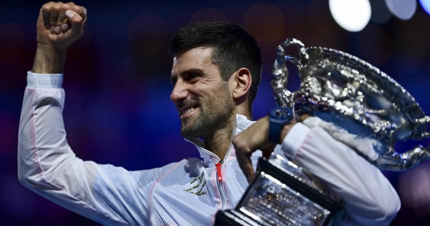 Djokovic ganoacute el Abierto de Australia y volveraacute a ser el Ndeg1 del mundo