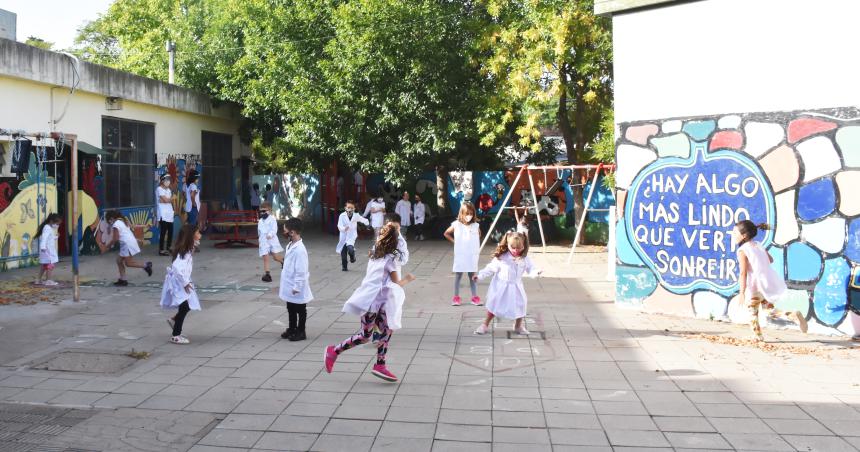 El futuro de la Educacioacuten y un planteo con dignidad