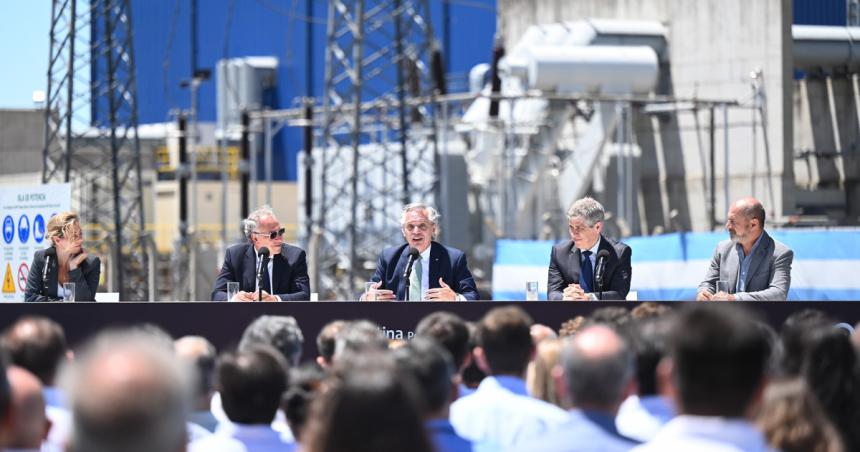 Fernaacutendez- La produccioacuten de gas se multiplicoacute por tres en Vaca Muerta
