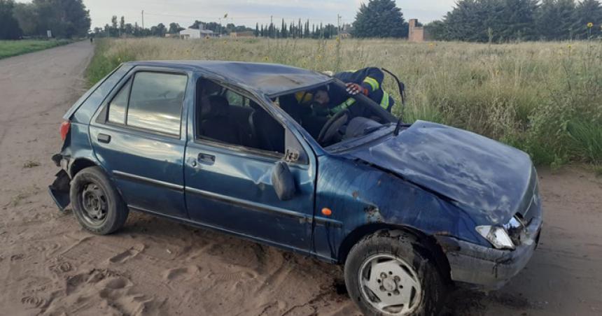 Macachiacuten- un conductor herido en un vuelco