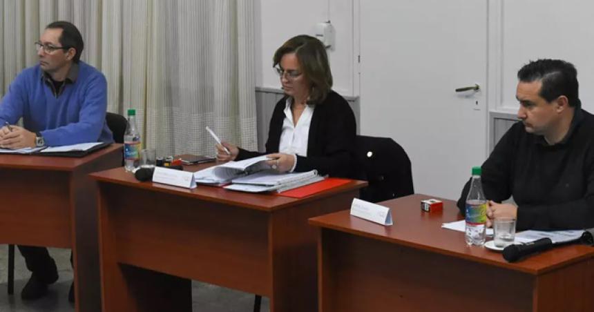 Caldenia- Concejales de Realicoacute piden convocar a la Comisioacuten Revisora