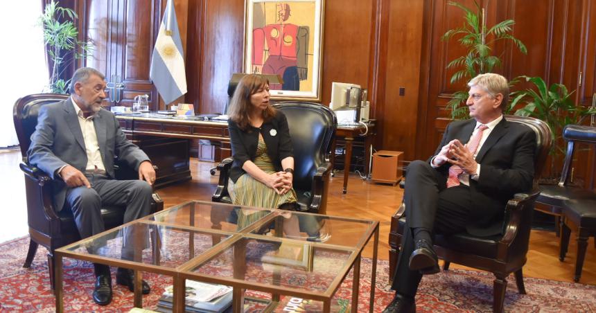 Ziliotto se reunioacute con Batakis para impulsar acciones productivas que combatan la sequiacutea