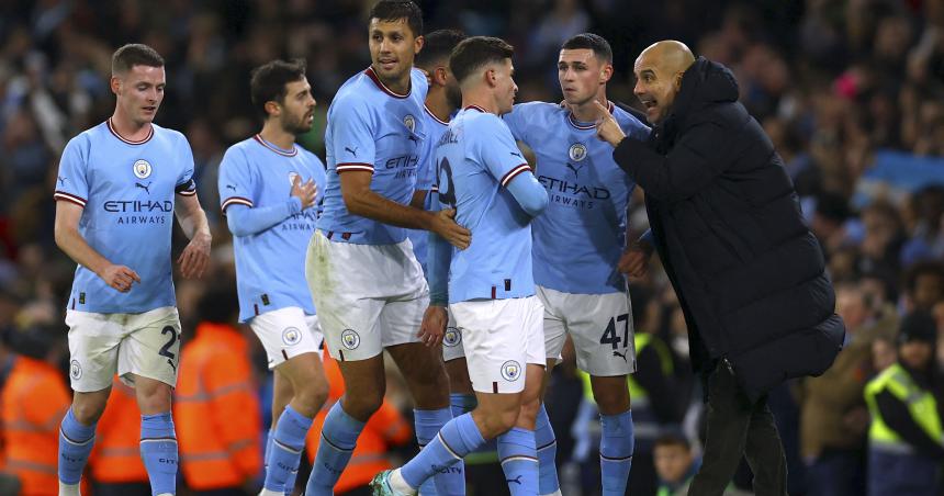 La Premier acusa al Manchester City por violar reglas financieras