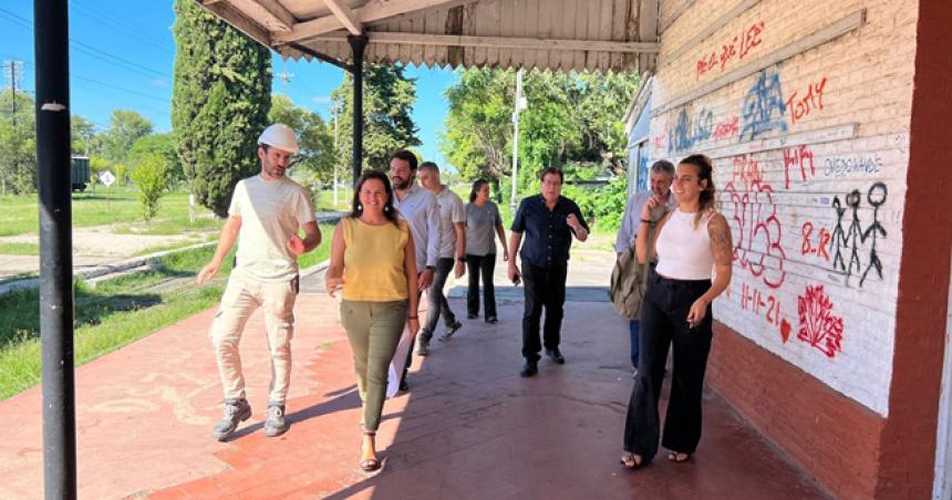 Comenzoacute la restauracioacuten de la Estacioacuten de Trenes en Pico